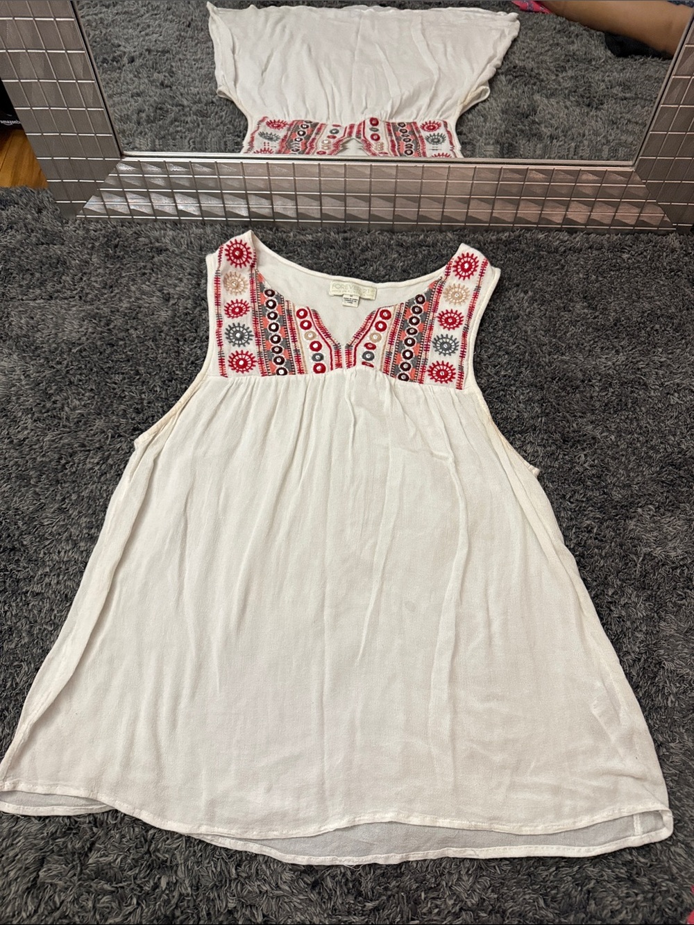 Forever 21 White Sleeveless Tank with Red & Navy Embroidery
